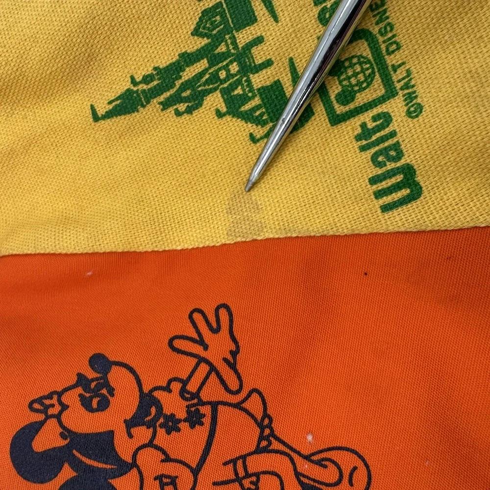 Walt Disney World Productions VINTAGE Bucket Beach Bell Hat Mickey Mouse‎ 1970's